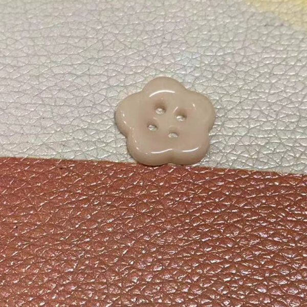 Simple Flower Shaped Four Hole Ceramic Clothing Buttons,10pcs