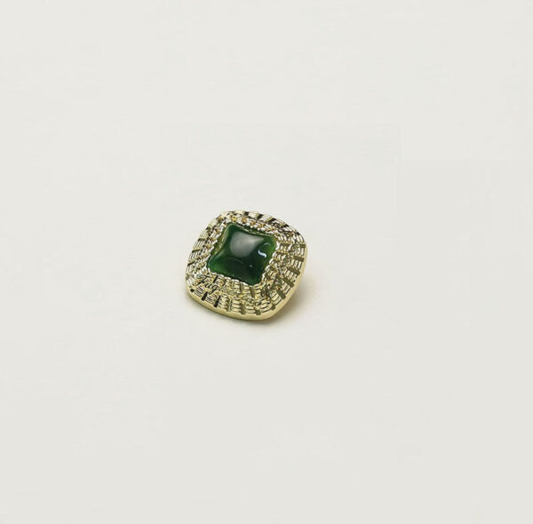 13.5-20.5mm Square Vintage Gold Metal Clothing Buttons 30 Pack - Image 6