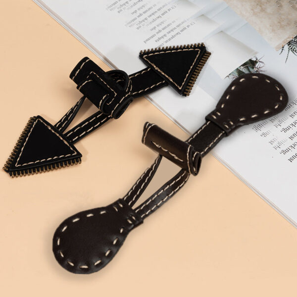 16/19.8cm Black Dark Brown Leather Sew-on Toggle Buttons 4pcs - Image 2