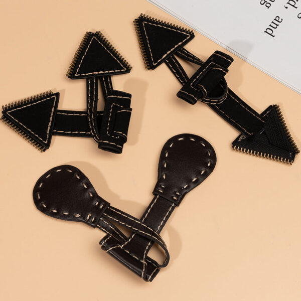 16/19.8cm Black Dark Brown Leather Sew-on Toggle Buttons 4pcs - Image 3