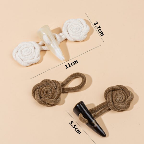 11cm Corduroy Rose Sew-on Toggle Buttons with Resin Horn 4pcs - Image 2