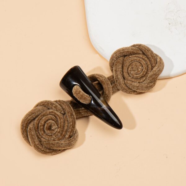 11cm Corduroy Rose Sew-on Toggle Buttons with Resin Horn 4pcs - Image 7