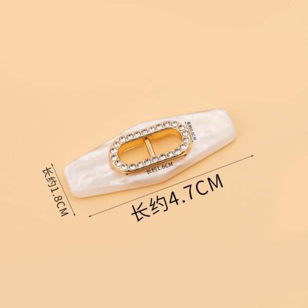 18 Kinds of Resin Toggle Buttons Combo Set - Image 5