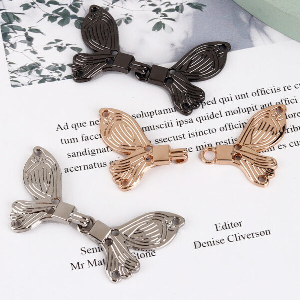 4.8cm Chinese Butterfly-Shaped Zinc Alloy Hook Decoration Buttons 20pcs - Image 3