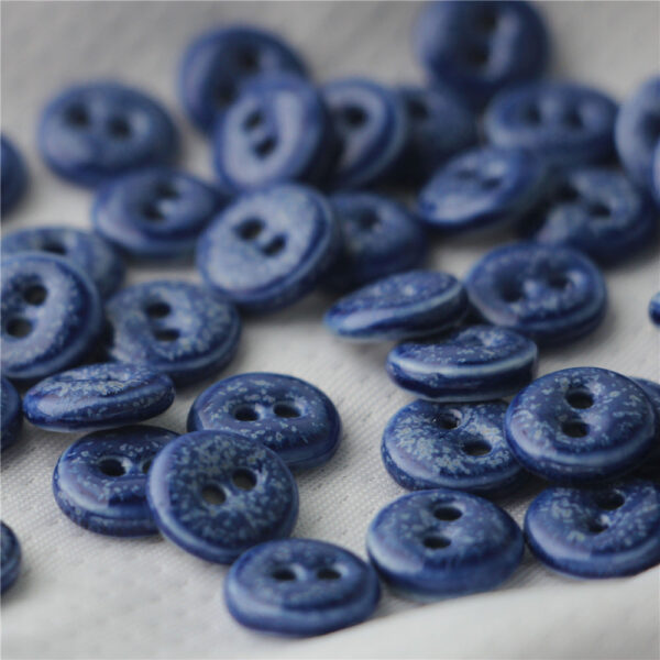 15mm Blue Orange Round Double-hole Hand-painted Ceramic Sewing Buttons 6pcs - Image 3