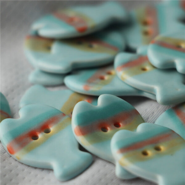 24mm Light Blue Marine-Themed Small Fish Ceramic Double-Hole Buttons 4PCS - Image 3