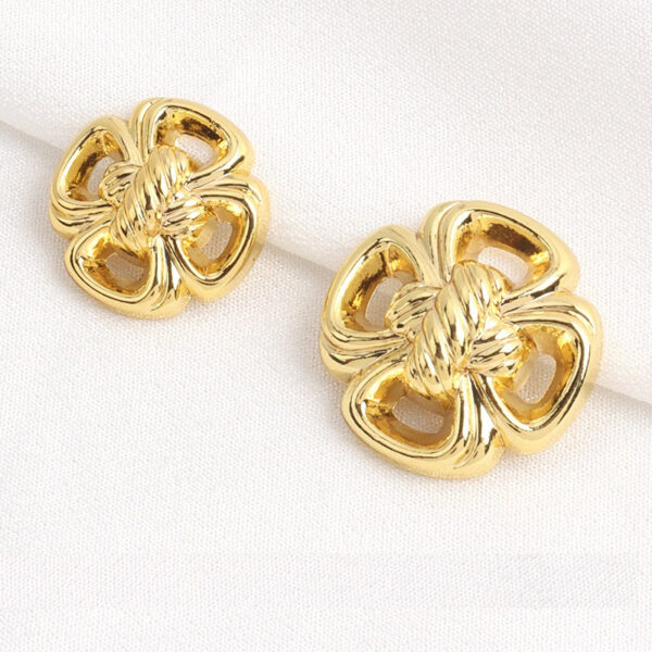 20/25mm Golden Hollow Four Leaf Clover Thickened Metal Buttons with Shanks 10pcs - Image 3