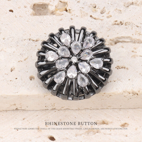 Hollowed Flower-Shaped Zircon Electroplated Copper Button for Fur Coats 2pcs - Image 7