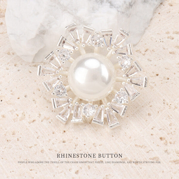 36L All-Copper Zircon and Pearl Coat Decorative Button 2PCS - Image 4