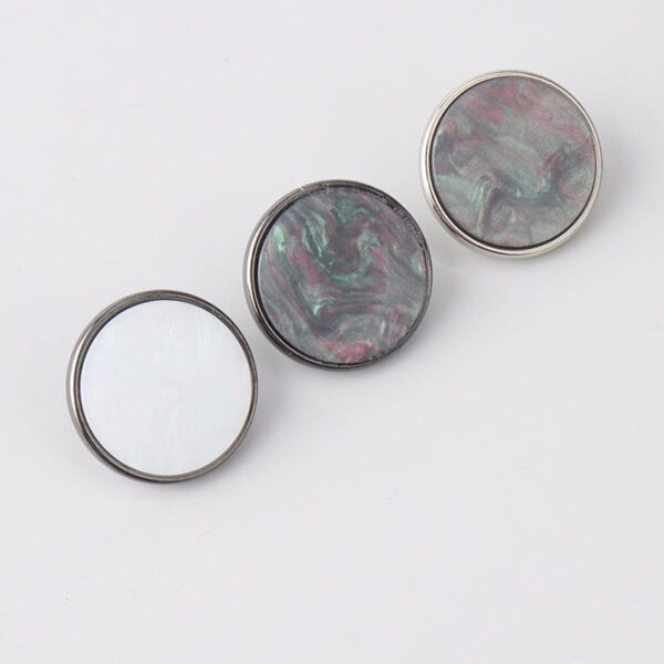 15-20mm Flat Metal Resin Shank Buttons for Woolen Coats 12pcs - Image 2