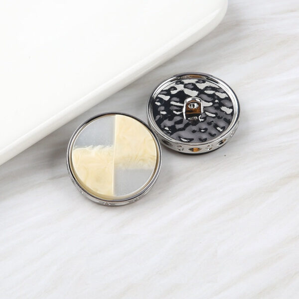 Black Brown Fan Shaped Two Tone Resin Metal Shank Buttons 20 Pack - Image 4