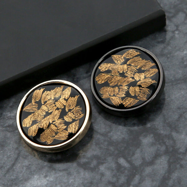 20mm Black Gold Metal Resin Round Buttons for Coats Sweaters 20 Pack - Image 2