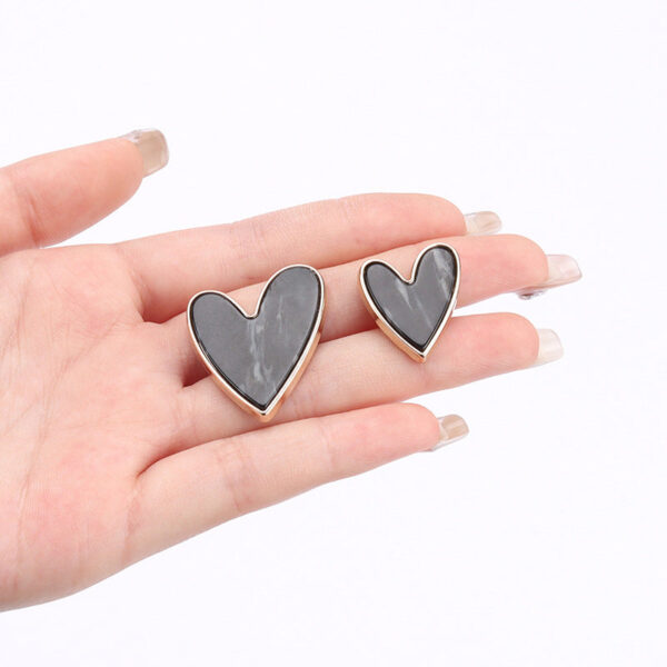 18/25mm Beige Black Heart Shaped Metal Shank Buttons for Women Coats 10pcs - Image 4