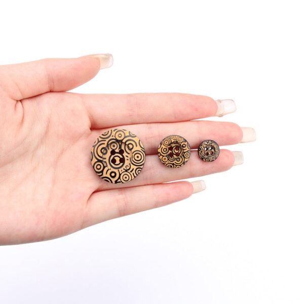 11.5/25mm Round 4 Hole Painted Laser Carved Tiger Stripe Poplar Wood Buttons - Image 3