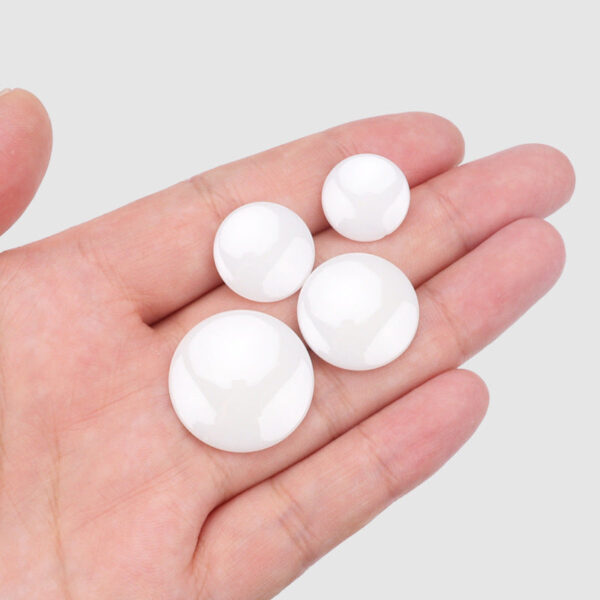 15 - 24mm Black & White Spherical Ceramic Buttons with Shank 6pcs - Image 3