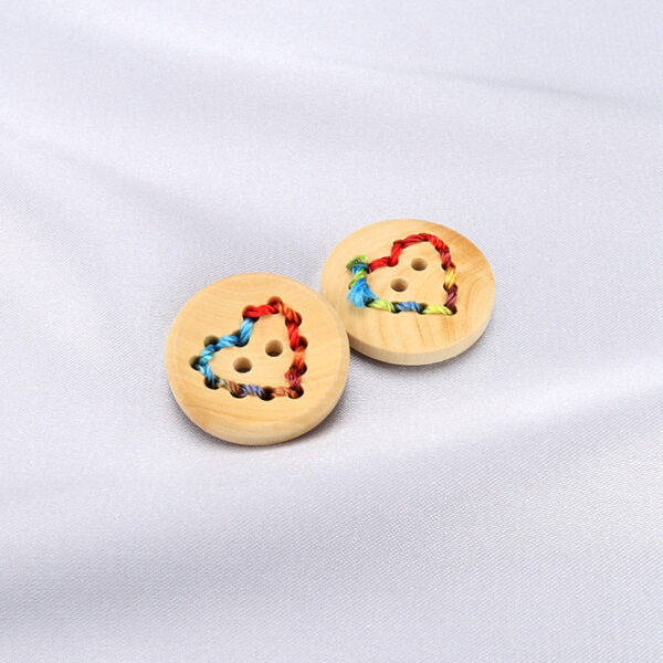 20mm Round 2 Hole Colored Threaded Heart Patterned Fashion Sweater Wood Buttons 20pcs - Image 5