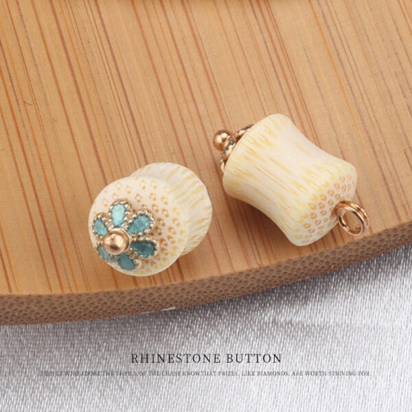9-11mm Chinese Eco-Friendly Bamboo Frog Knot Buttons 35 Pack - Image 8