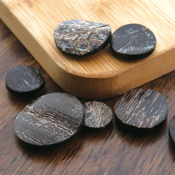 15-30mm Round Black Natural Horn Buttons with Leather and Shanks for Coats - Image 3