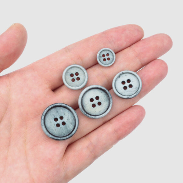 11.5-23mm Vintage Natural Bone Buttons for Sweaters Coats 25 Pack - Image 2