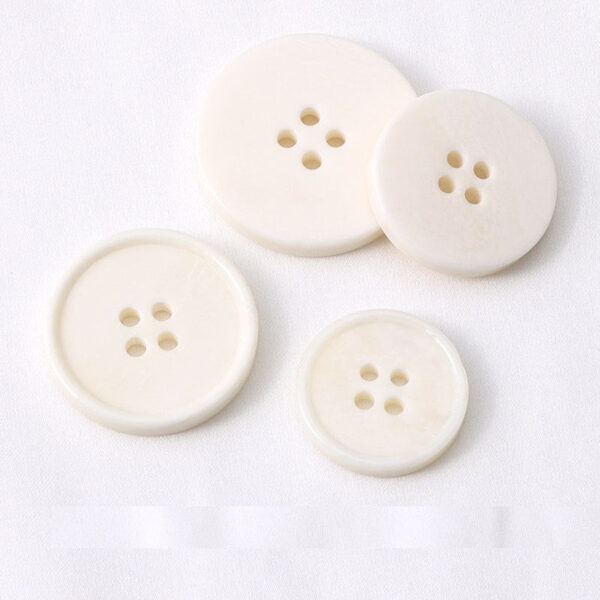 11.5-28mm Slim-Edged Four-Hole Off-White Bone Buttons 40 Pack - Image 5