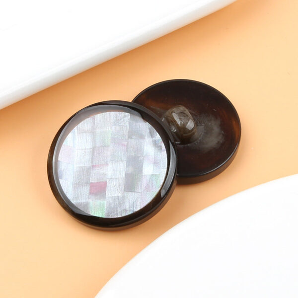 Mosaic Round Resin Shank Buttons for Women Sweater 20 Pack (18/23/25/28mm) - Image 7