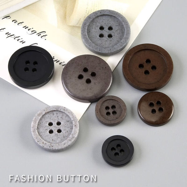 15-25mm Gray Brown Recycled Resin Round Four-Hole Buttons 30 Pack - Image 4