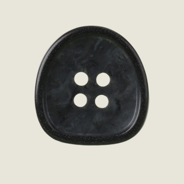 18-28mm Exquisite Patterned Resin Buttons for Coats, Dresses, Suits and Sweaters 20pcs - Image 5