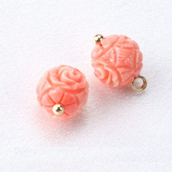 10mm Pink Flower Shaped Resin Bead Buttons with Gold Studs 12pcs - Image 3