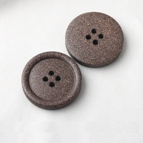 15-25mm Round Beige Blue Frosted Resin Recycled Four-Hole Buttons 30 Pack - Image 6
