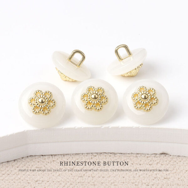 11mm Chinese Resin Floral Shank Buttons for Qipao and Retro Shirts 30 Pack - Image 6
