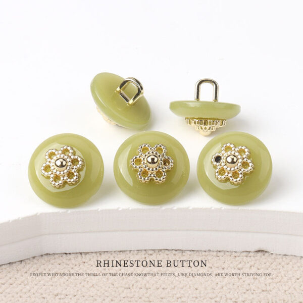 11mm Chinese Resin Floral Shank Buttons for Qipao and Retro Shirts 30 Pack - Image 4