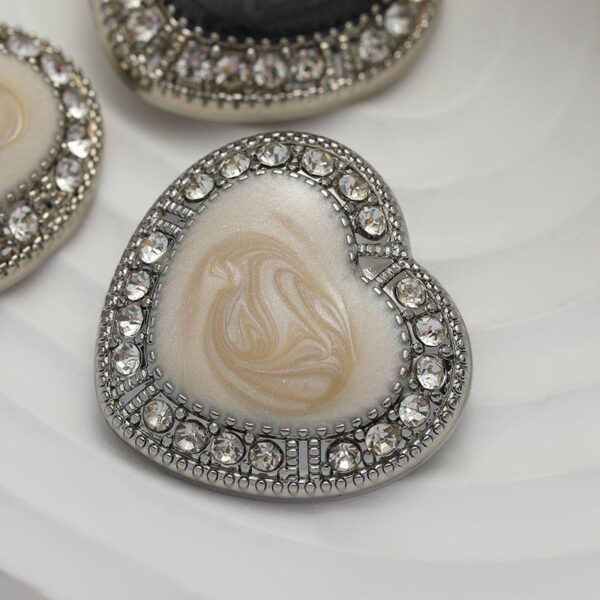 25mm Heart-Shaped Diamond Black White Oiled Metal Button 10pcs - Image 5