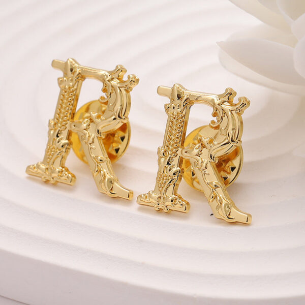 Black Gold Metal Brooch with Letter R - Suit Badge for Men 10pcs - Image 3