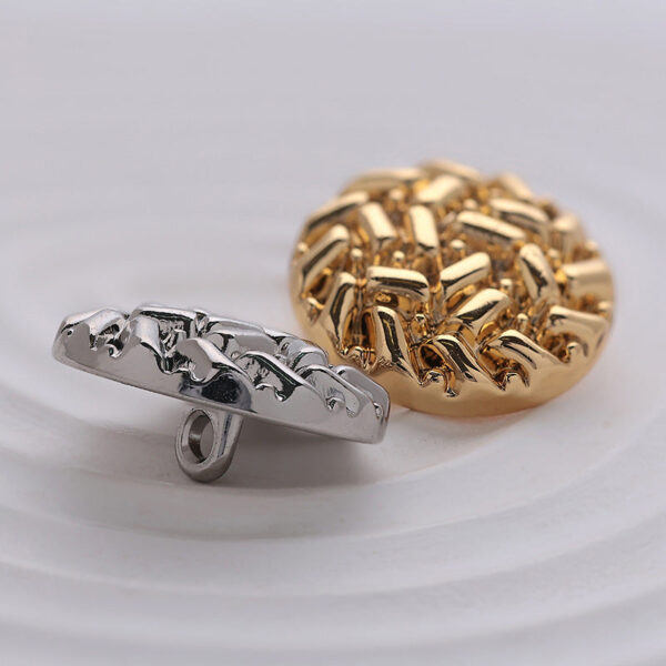 Korean Style Rice-Grain Embossed Round Metal Sewing Buttons 10pcs - Image 4