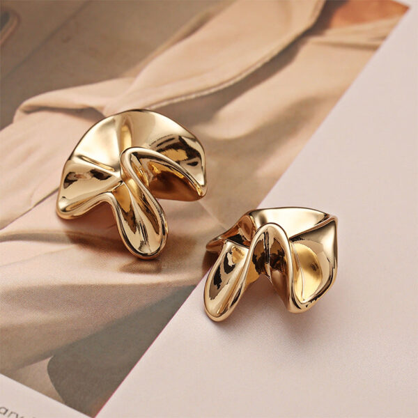 Light Luxury 3D Wrinkled Gold Zinc Alloy Metal Button with Shank 5pcs - Image 3