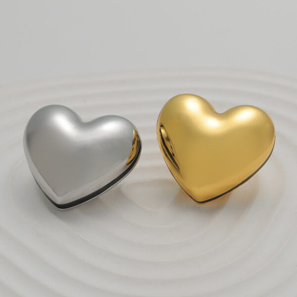 20-25mm Hollow 3D Heart-Shaped Alloy Button for Coat Jacket 5pcs - Image 4