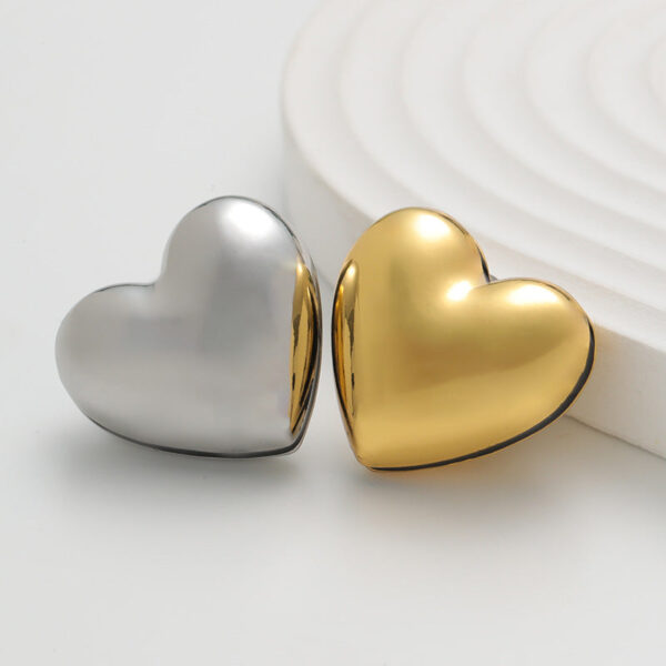 20-25mm Hollow 3D Heart-Shaped Alloy Button for Coat Jacket 5pcs - Image 3