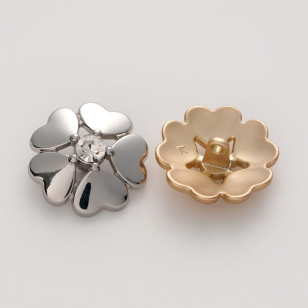 Metal Heart-Shaped Five-Leaf Clover Flower Diamond Button 6pcs - Image 2