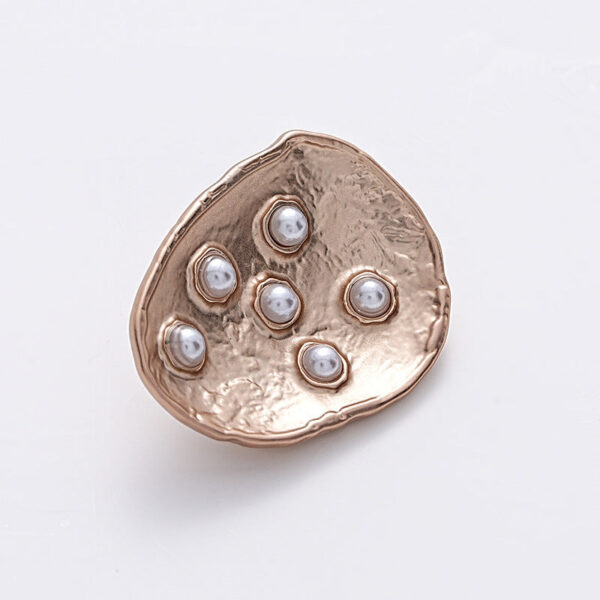 23mm Antique Gold Metal Sewing Button Teardrop Shape 6 Pearls 5pcs - Image 4