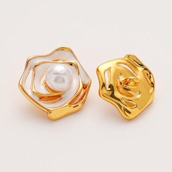 Gold Hollow Enamel Irregular Camellia Pearl Metal Button 5pcs - Image 4