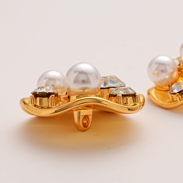Diamond Pearl-Inlaid Premium Gold Metal Shank Button 5pcs - Image 3