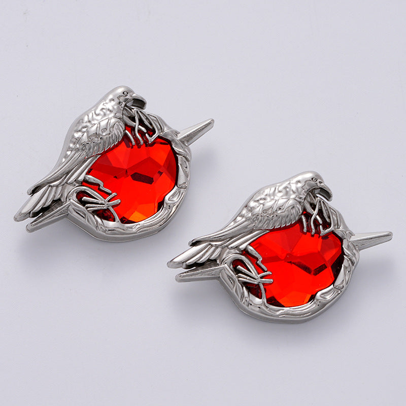 Retro Fashion Dark Crow Red Diamond Metal Badge Brooch 2pcs