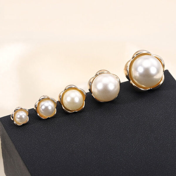 9-21mm Plastic Electroplated Flower Pearl Buttons 30pcs - Image 3