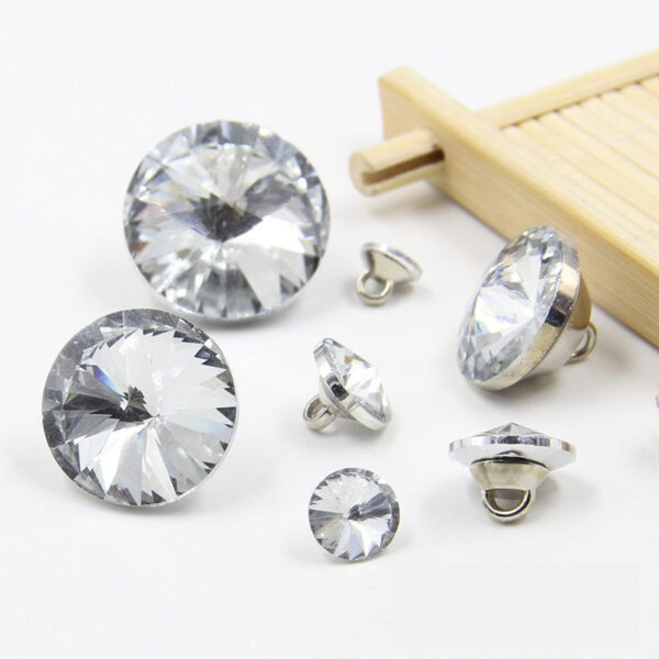 7.5-25mm White Crystal Glass Buttons with Shank 100pcs - Image 3