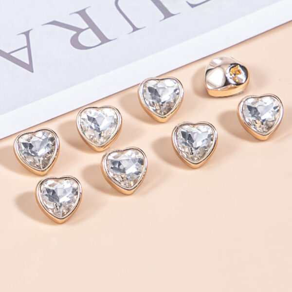 10mm Heart-Shaped Crystal Glass and Metal Shirt Buttons 35 Pack - Image 6