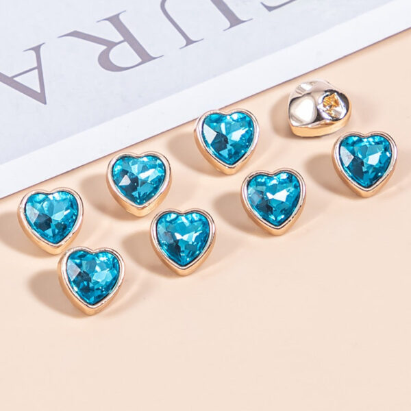 10mm Heart-Shaped Crystal Glass and Metal Shirt Buttons 35 Pack - Image 7