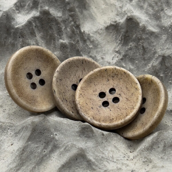 Distressed White Khaki Natural Bovine Bone Buttons 18 Pack (3 Sizes) - Image 3