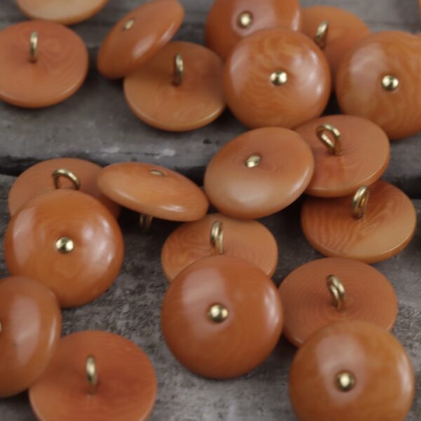 Retro Natural Palm Nut Shell Shank Buttons for Knitted Cardigans 25 Pack - Image 4