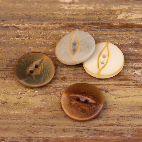 Natural Reddish-Brown Gray Fish-Eye Palm Nut Shell Buttons 20 Pack - Image 4