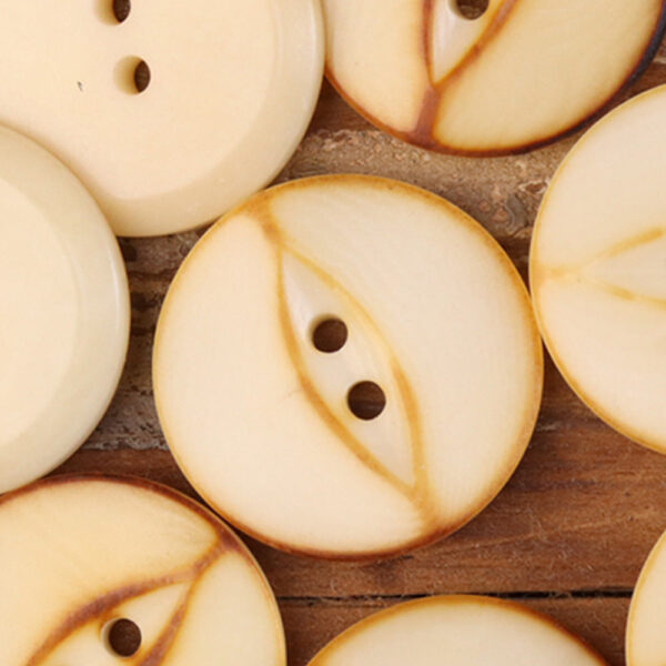 Natural Reddish-Brown Gray Fish-Eye Palm Nut Shell Buttons 20 Pack - Image 6